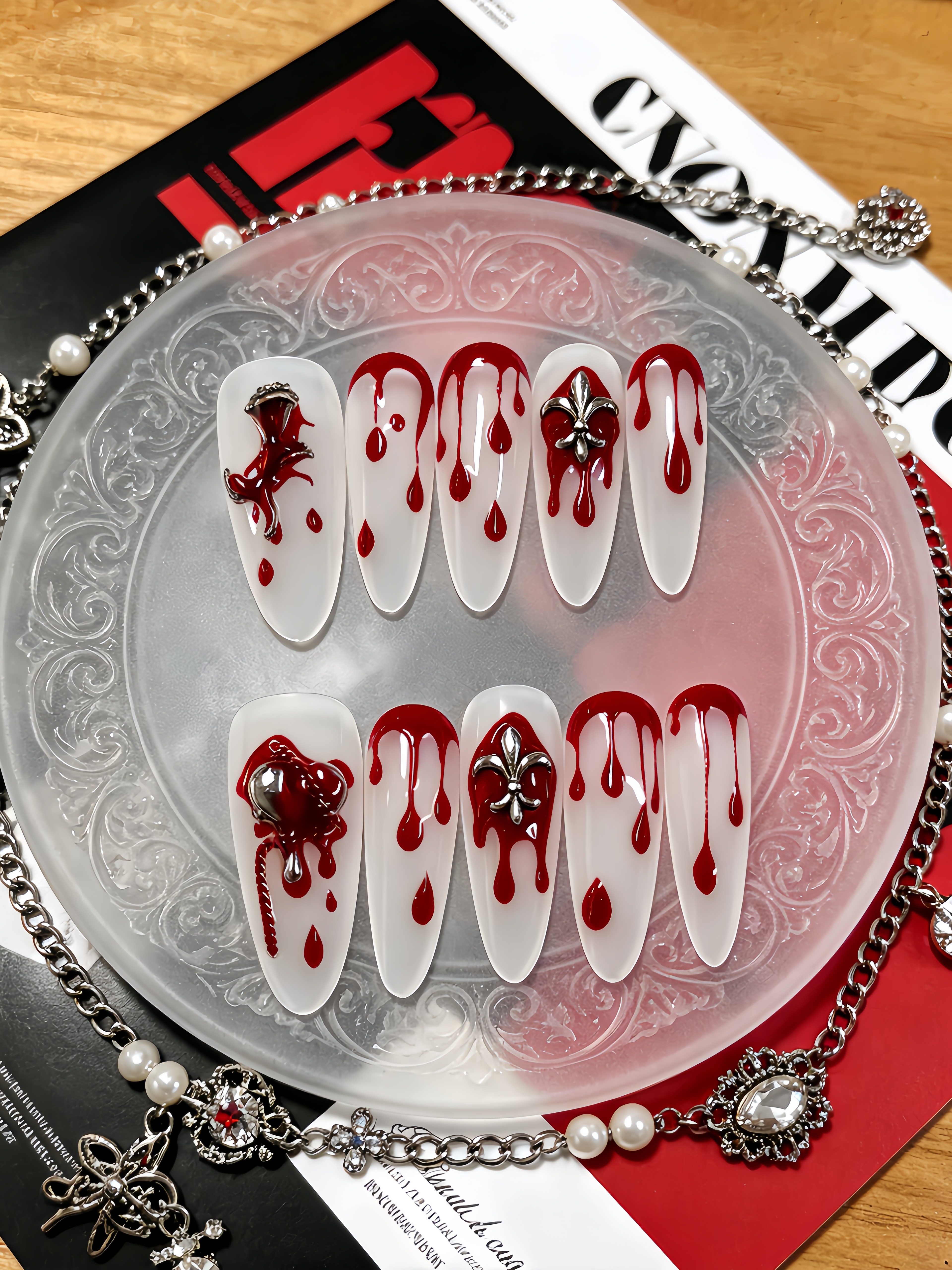 Nail Art Gothic - 10 Long Waterdrop-Shaped Press-On Nails, with