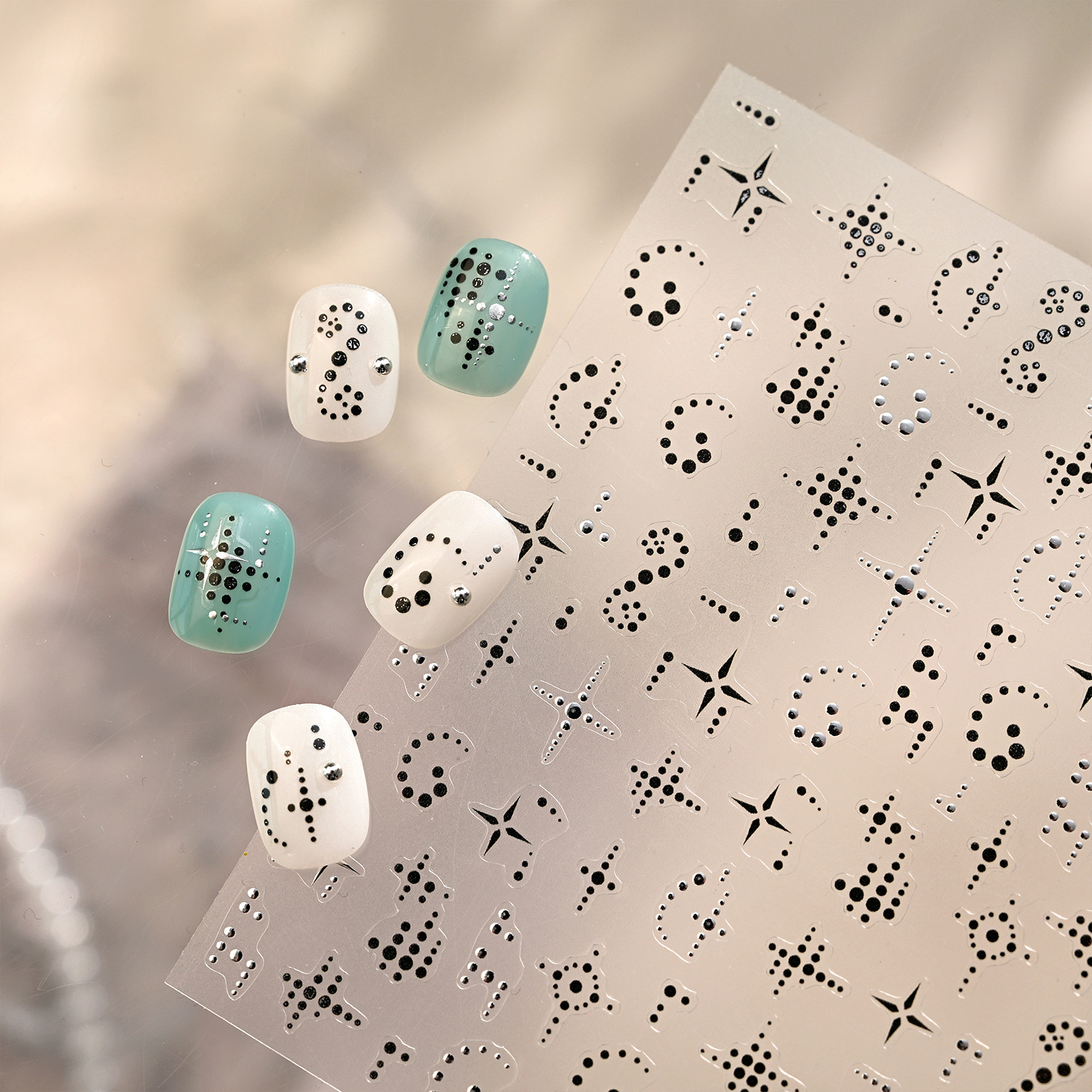 Nail Art Gothic - Black Silver Polka Dots Stars 3D