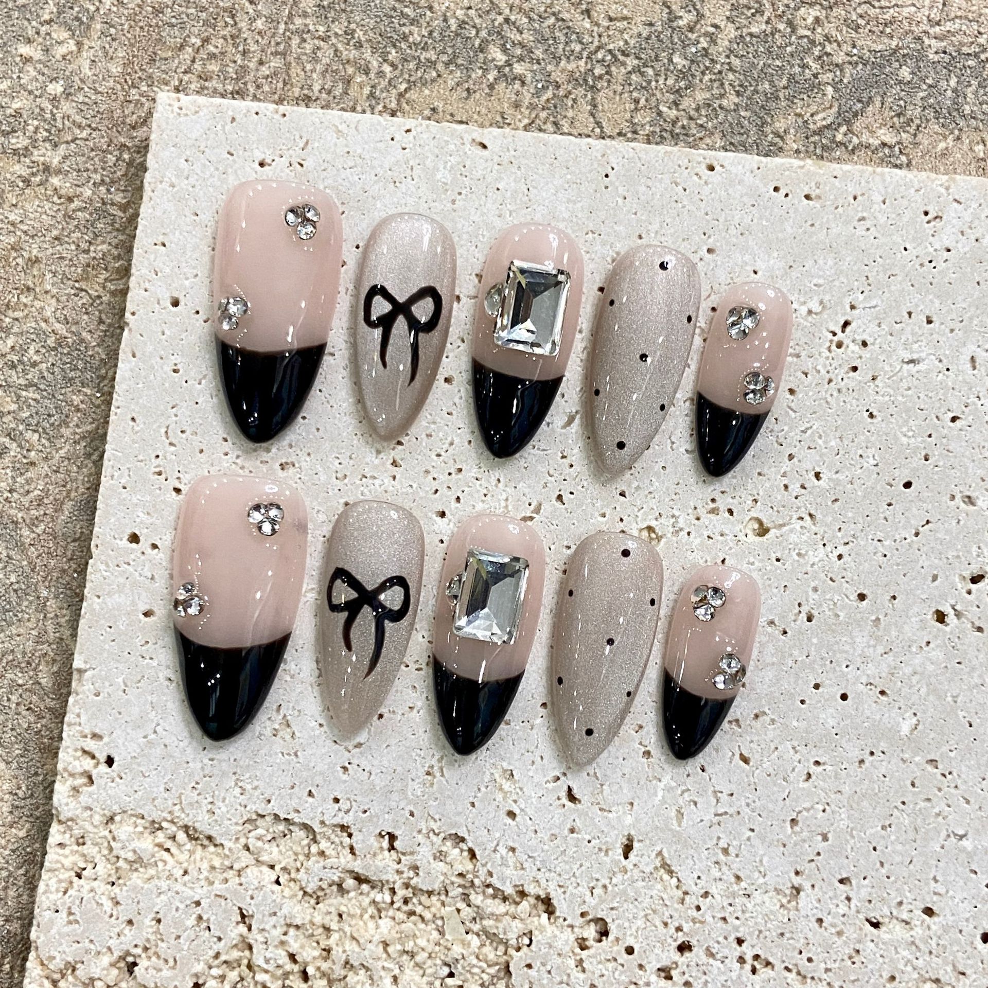 Handmade Press on Nails Black  - Nail Art Pink reseña y precio
