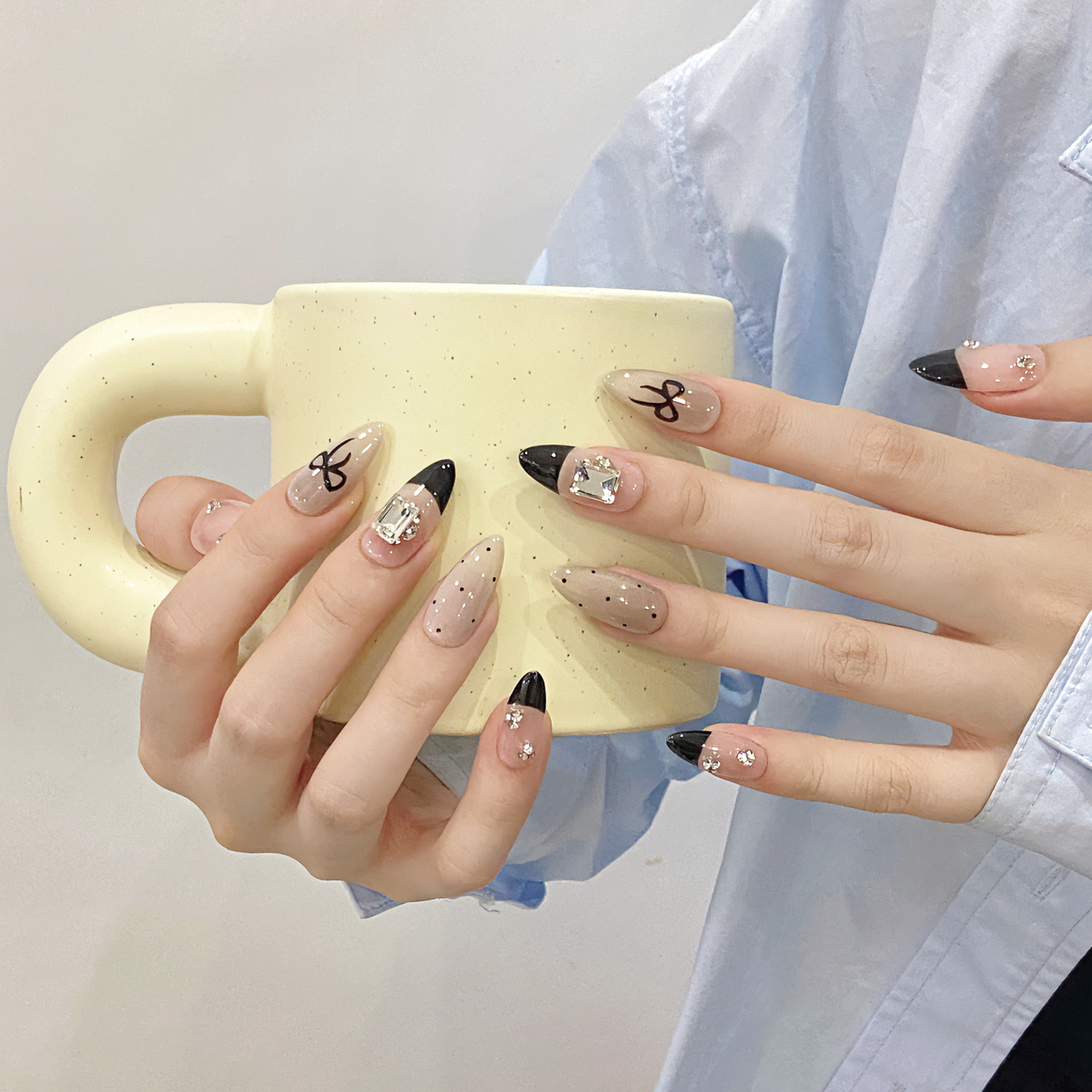 Handmade Press on Nails Black  - Nail Art Pink reseña y precio