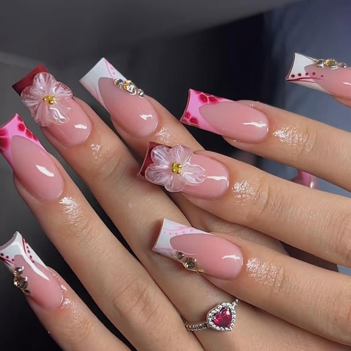 24pcs Wearable Square Press on - Nail Art Gliter reseña y precio