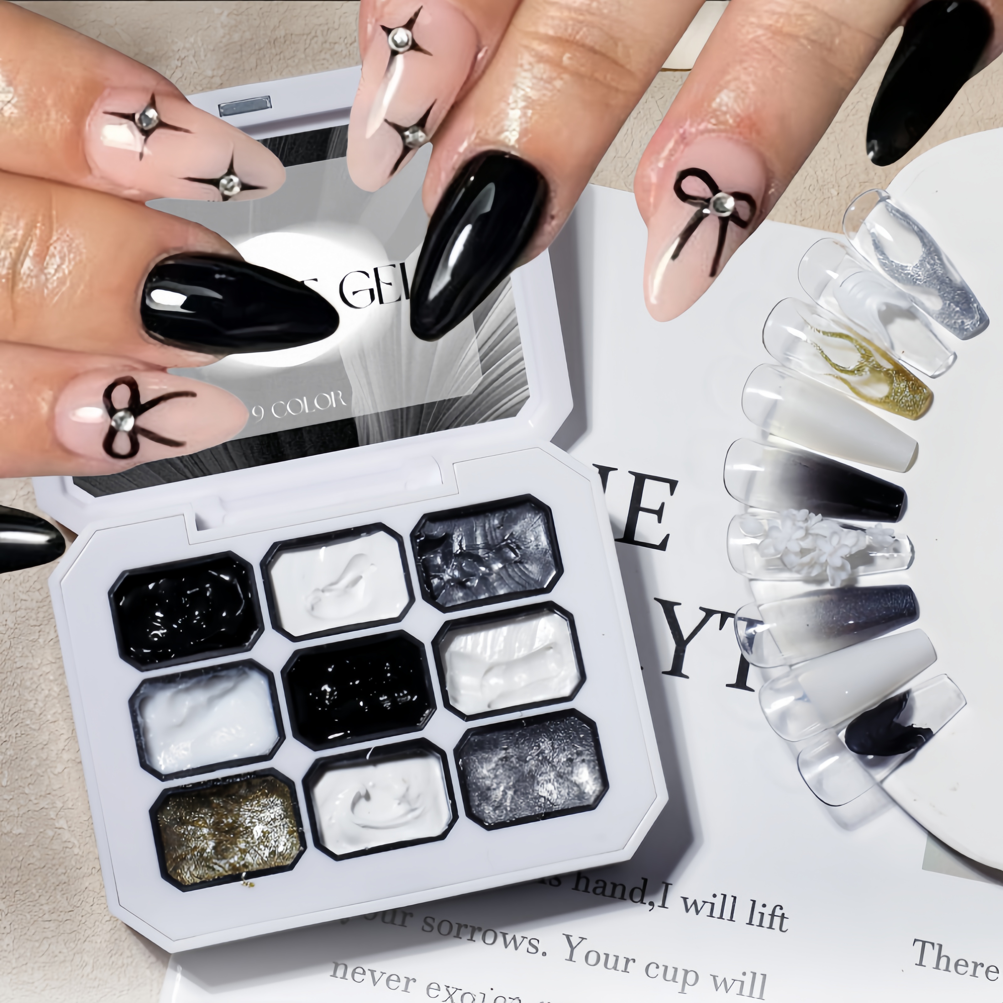 1 Set of Black and White Solid - Nail Gel Polish Set reseña y precio