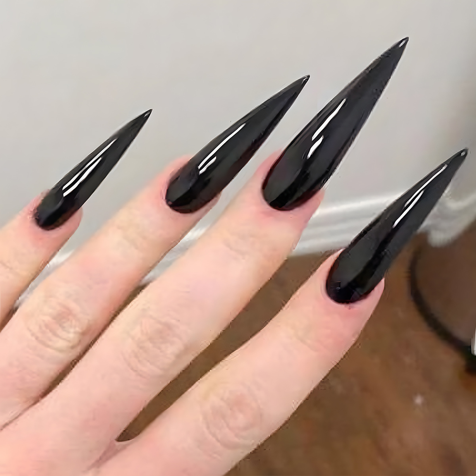 24pcs Glossy Black Fake Nails  - Nail Art Full Color reseña y precio